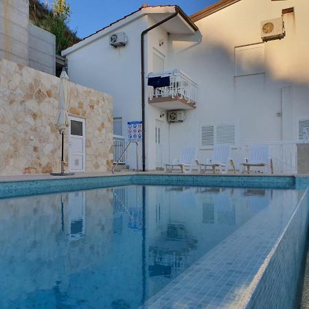 Apartment 4 With Pool And Amazing Sea View Lokva Rogoznica Exterior photo
