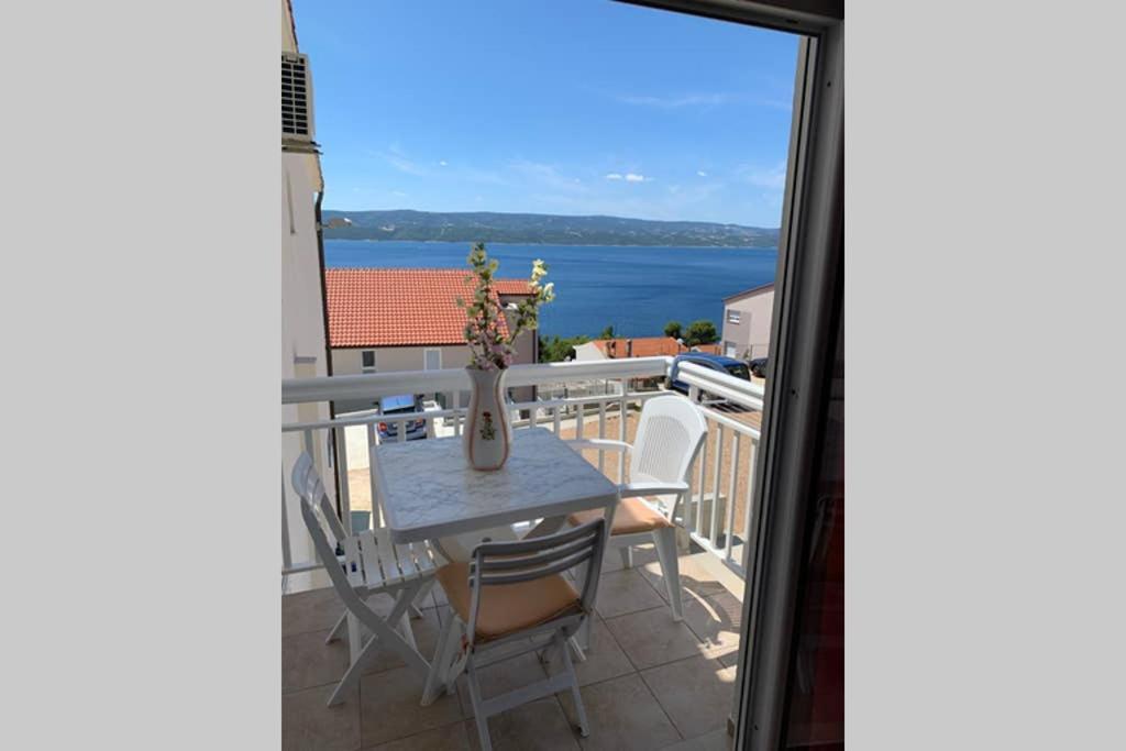 Apartment 4 With Pool And Amazing Sea View Lokva Rogoznica Exterior photo
